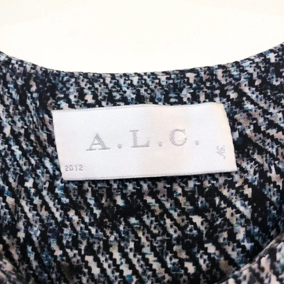 ALC Silk Patterned Button Front Sleeveless Blouse - Picture 3 of 6